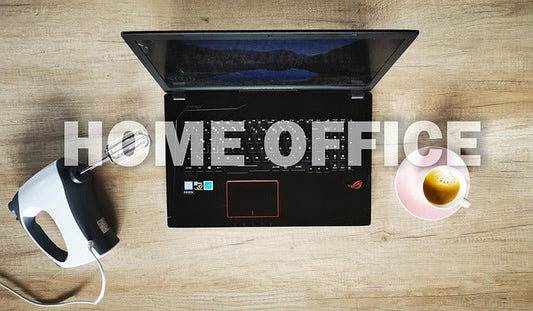 Homeoffice e niente stacco? Come i rituali sensoriali e le candele profumate possono aiutarti a disconnetterti